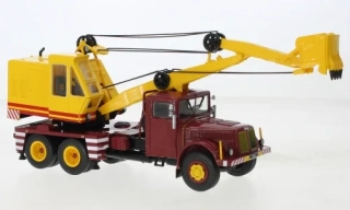 Tatra 111 D030 A 1:43 IXO